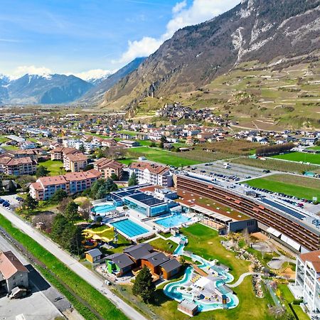 Duplex Cosy Aux Bains De Saillon Apartment Bagian luar foto