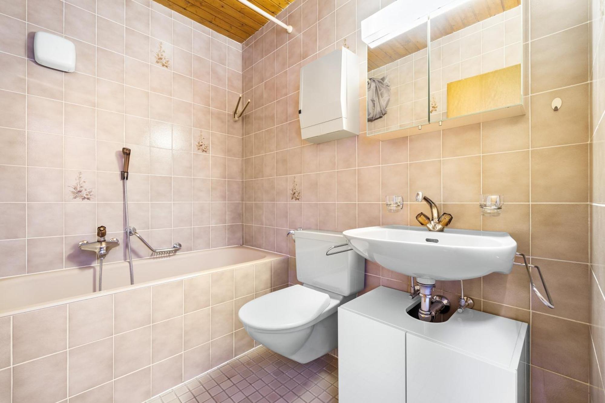 Duplex Cosy Aux Bains De Saillon Apartment Bagian luar foto